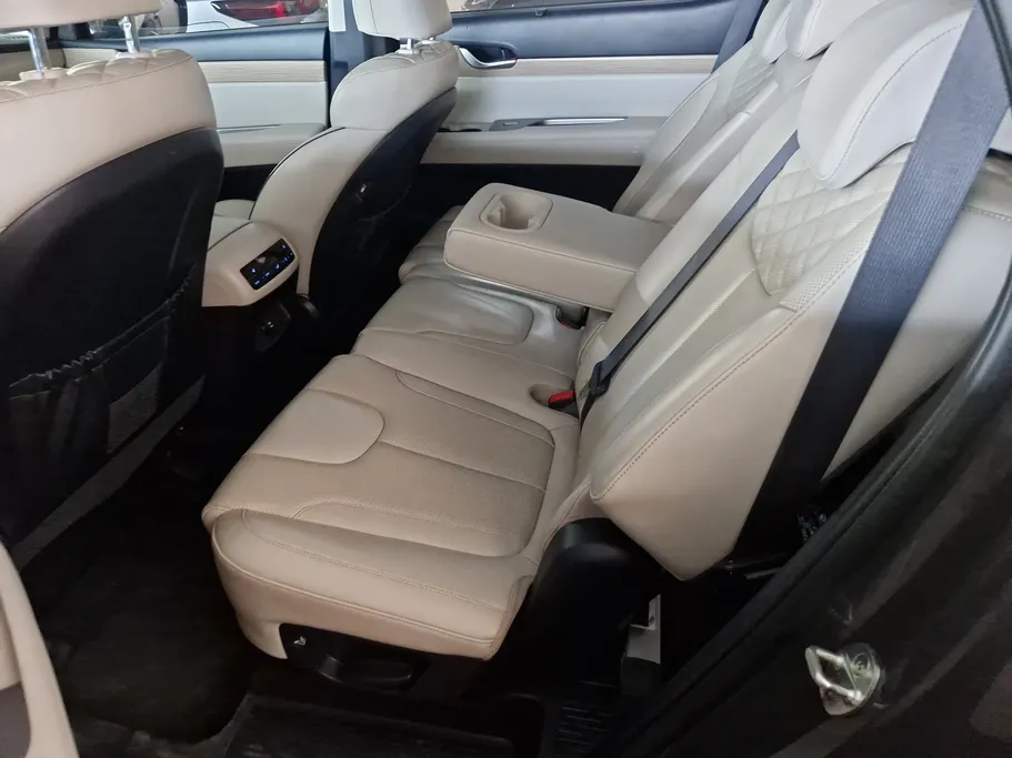 2021 Hyundai Palisade PREMIUM 