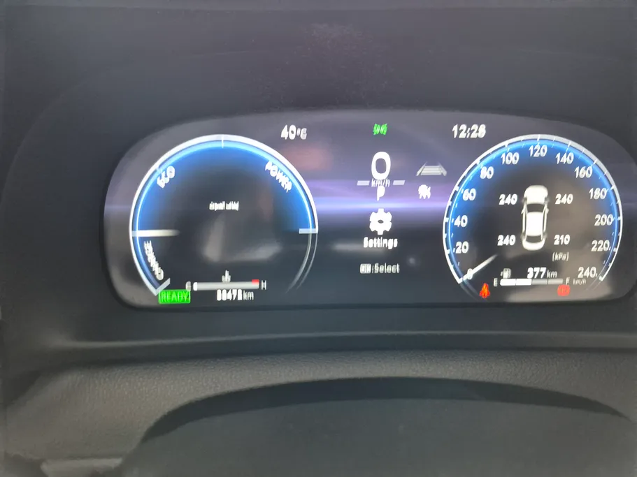 2025 Toyota Crown Premium 