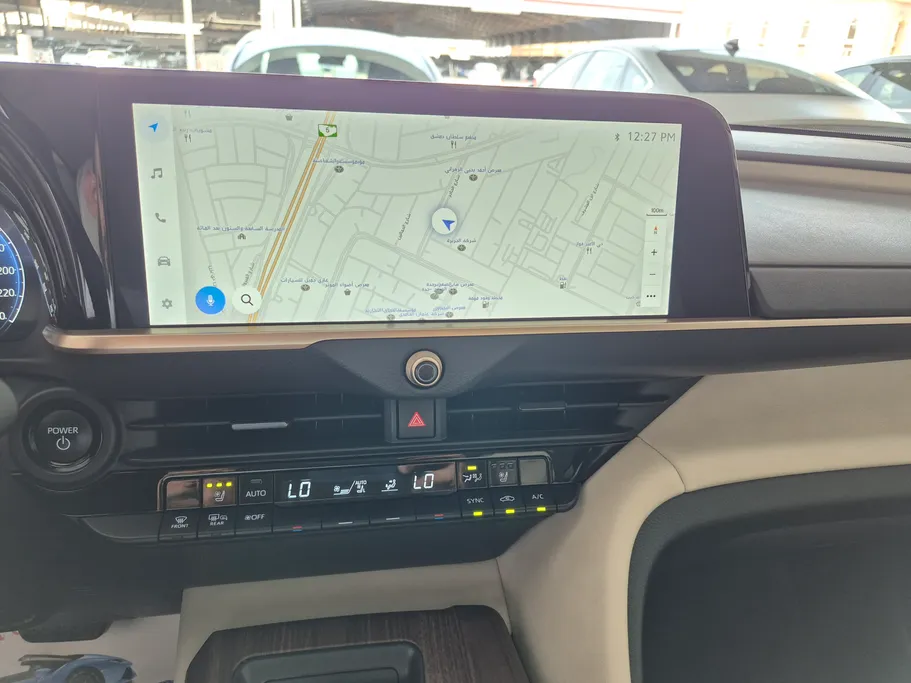 2025 Toyota Crown Premium 
