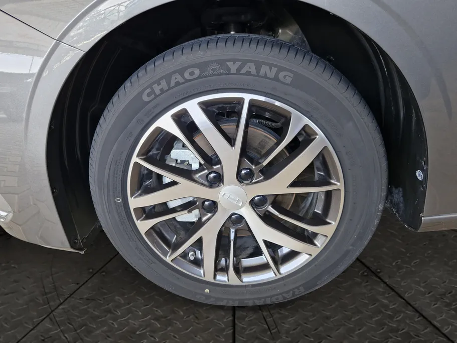 2025 Geely Emgrand GS 