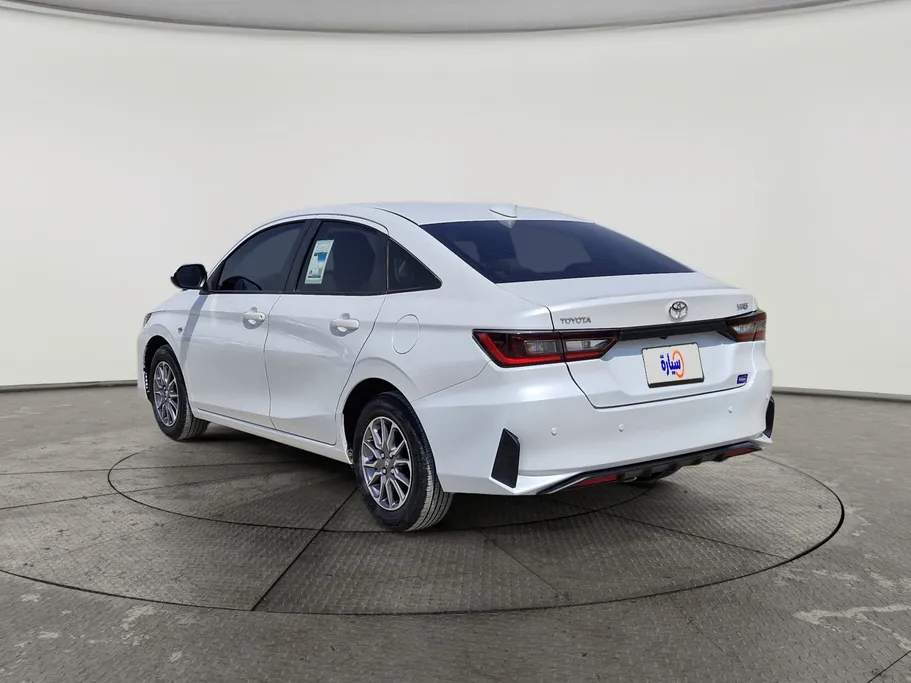 2024 تويوتا Yaris  Y 