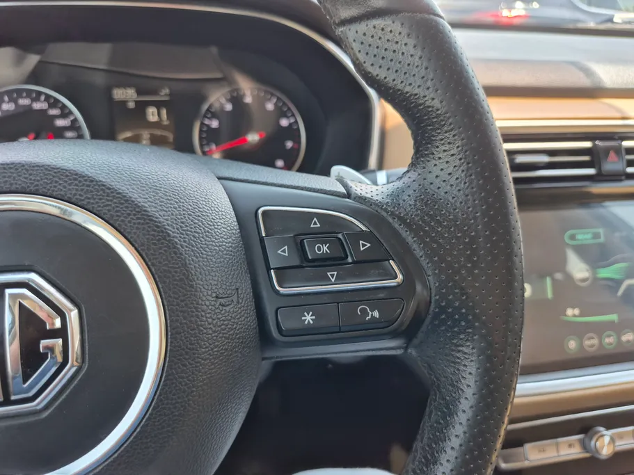 2022 MG RX8 COM 