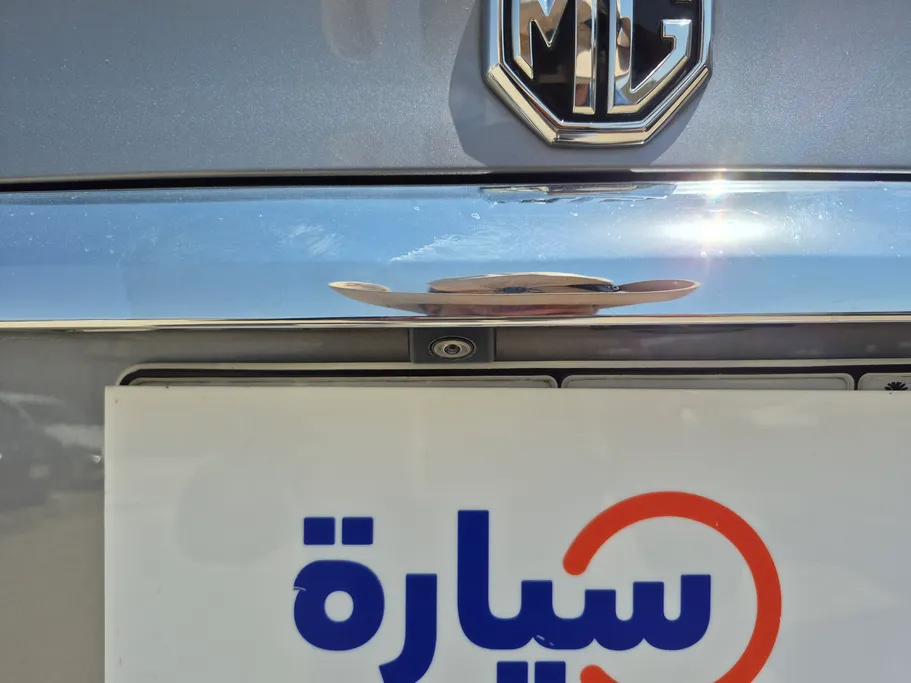 2022 MG RX8 COM 