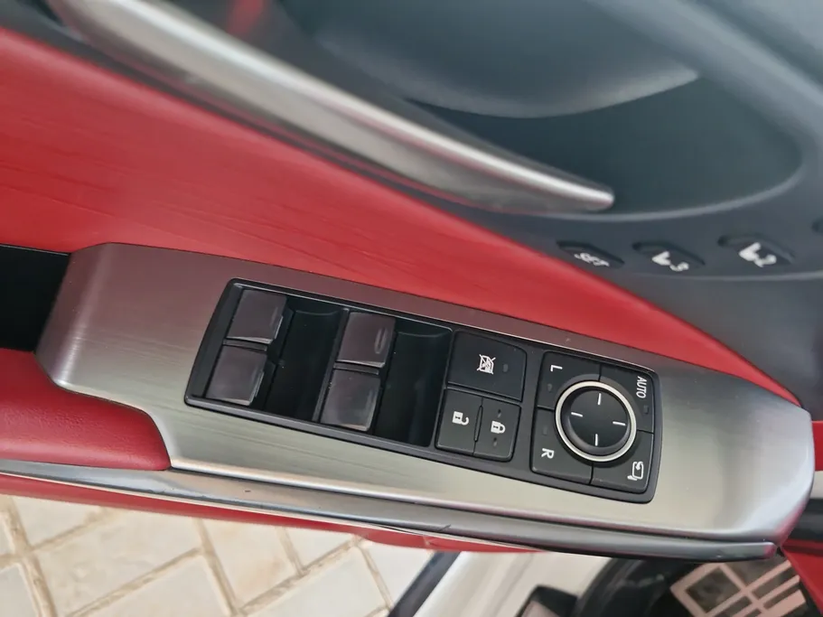 2023 Lexus IS 350 BB 