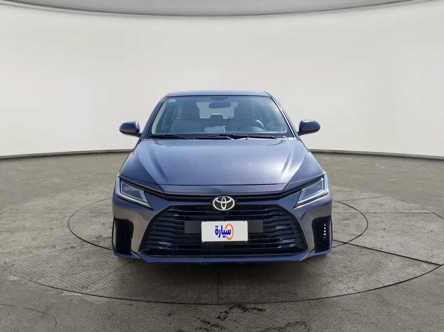 2023 Toyota Yaris  Y 