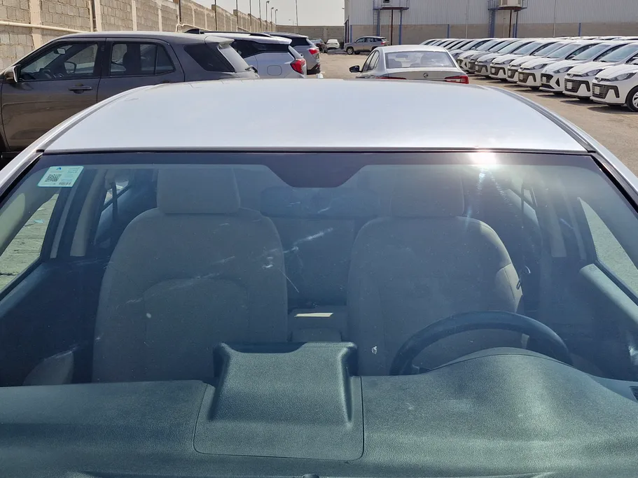 2023 Toyota Yaris  Y 