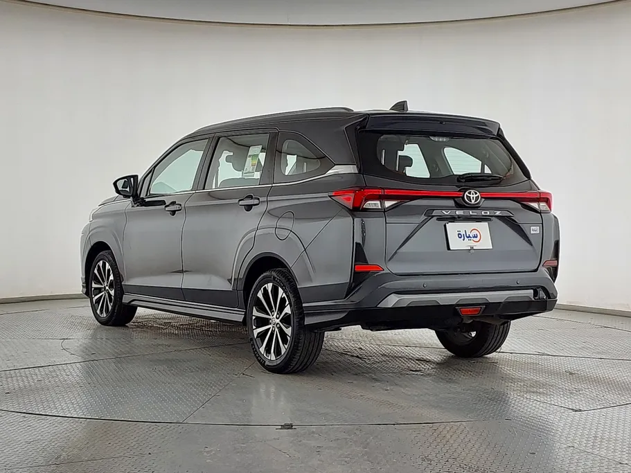2024 Toyota Veloz GLX 