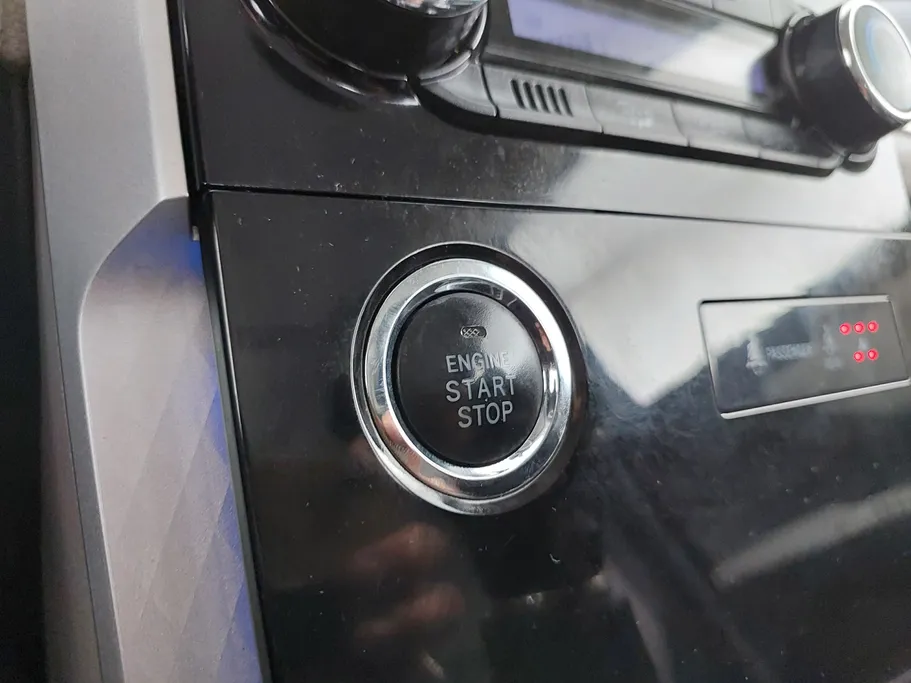 2024 Toyota Veloz GLX 