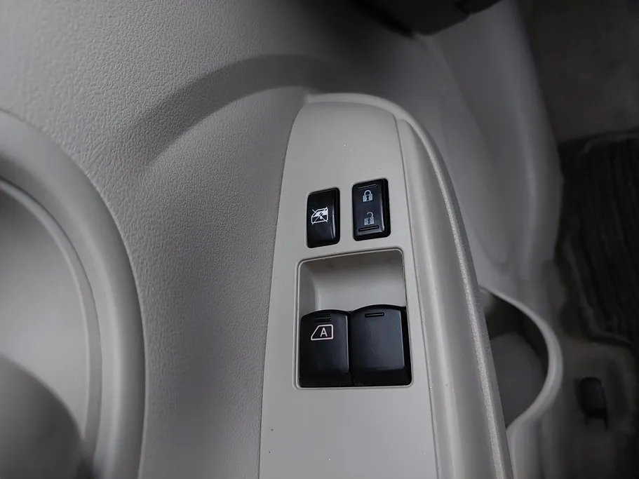 نيسان صني SV 2021 