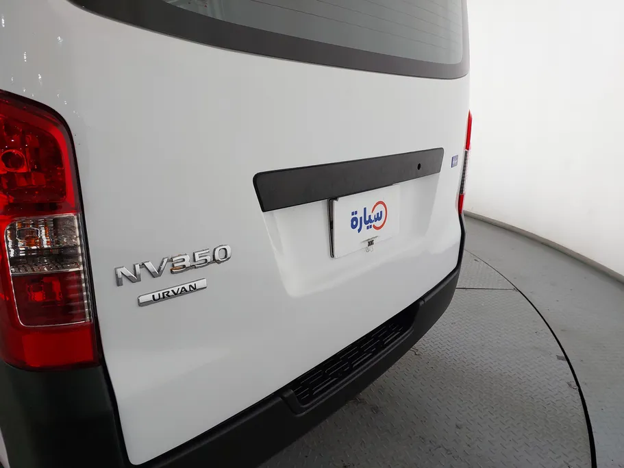 نيسان باص اورفان بضاعة 2021 