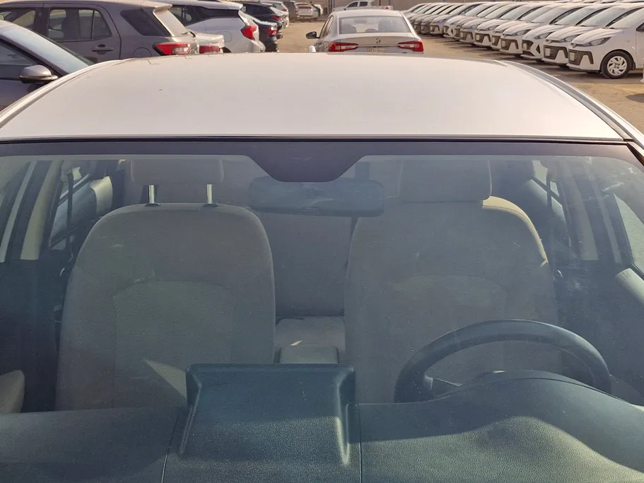 2024 Toyota Yaris  Y 