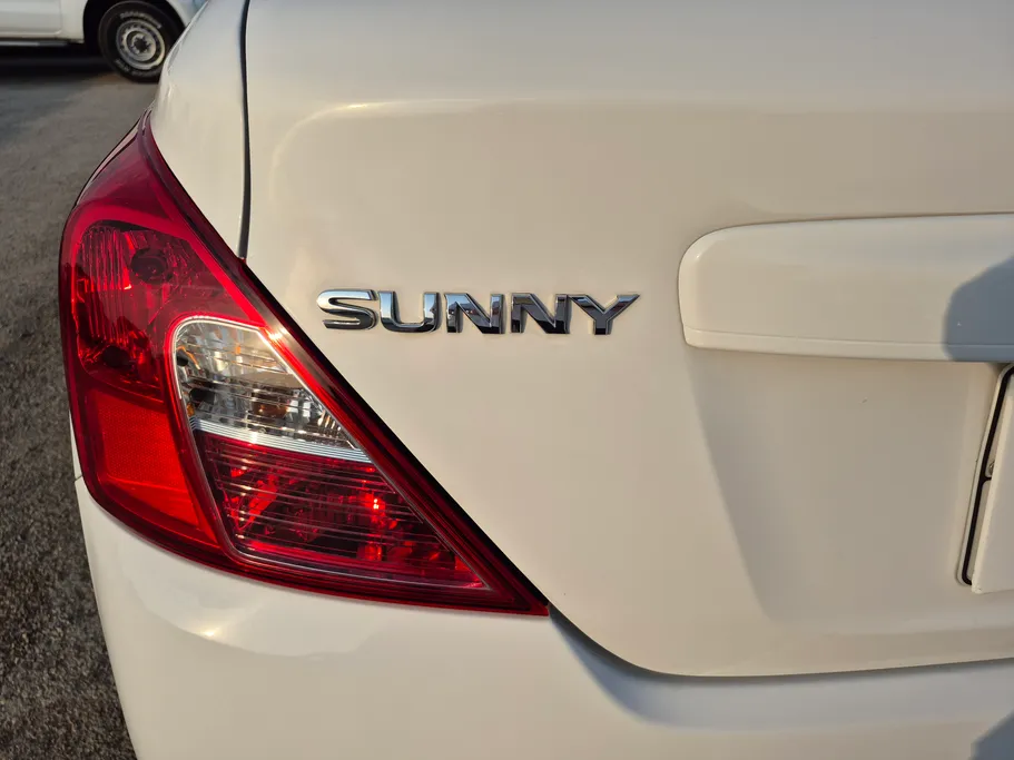 2020 Nissan Sunny S 