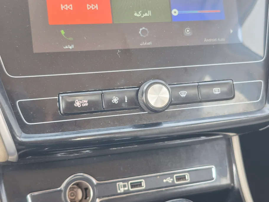 ام جي 5 COM 2022 