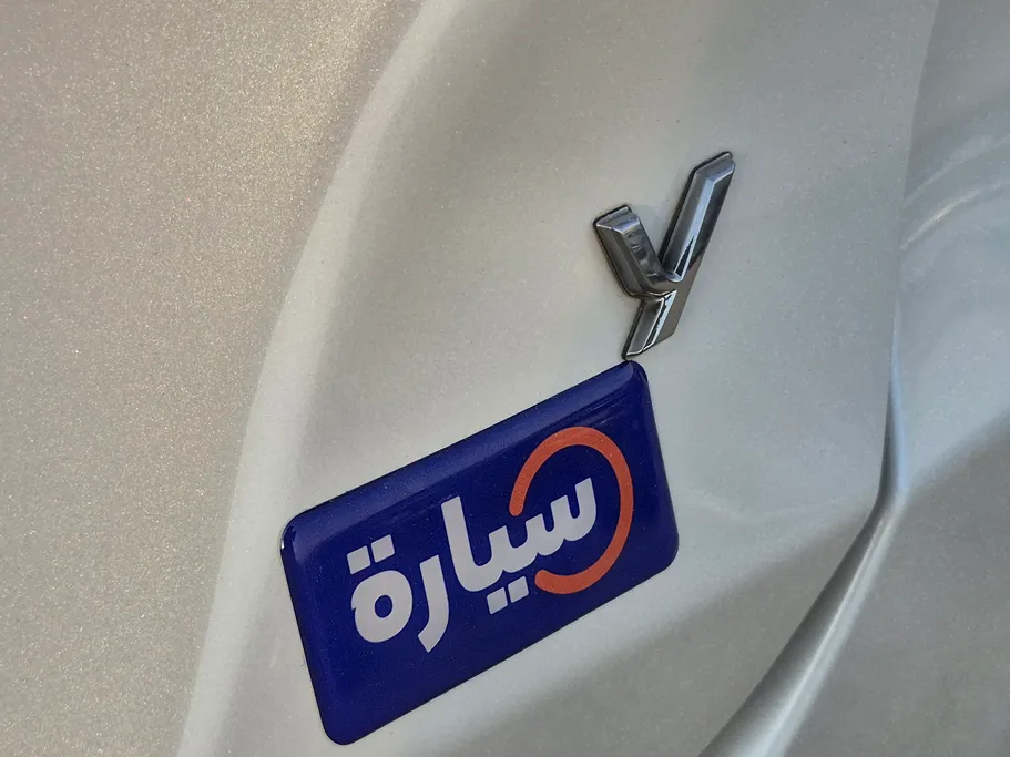 تويوتا يارس Y 2024 