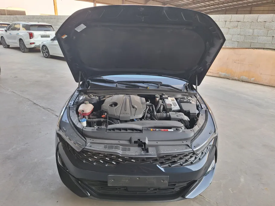 2021 Kia K5 LX 