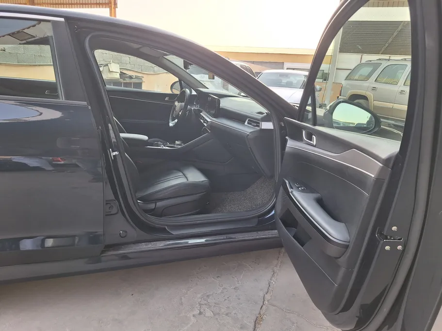 2021 Kia K5 LX 