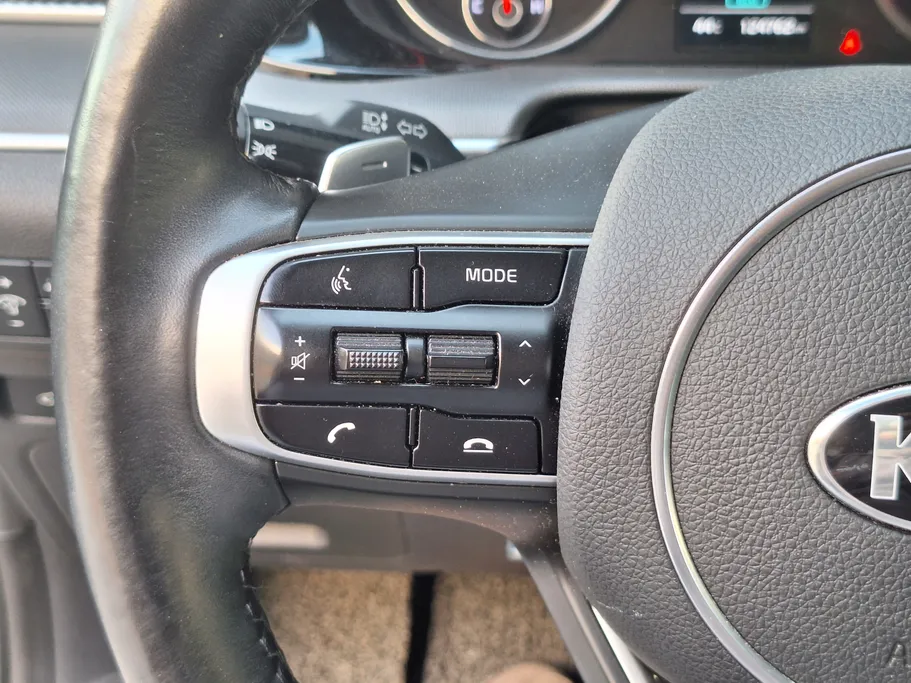 2021 Kia K5 LX 