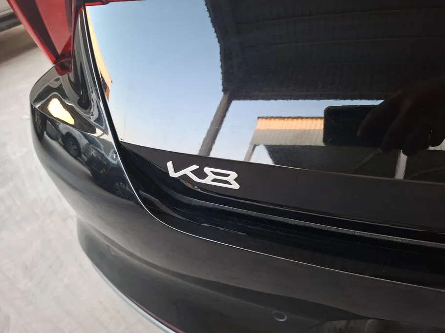 2022 Kia K8 LX 