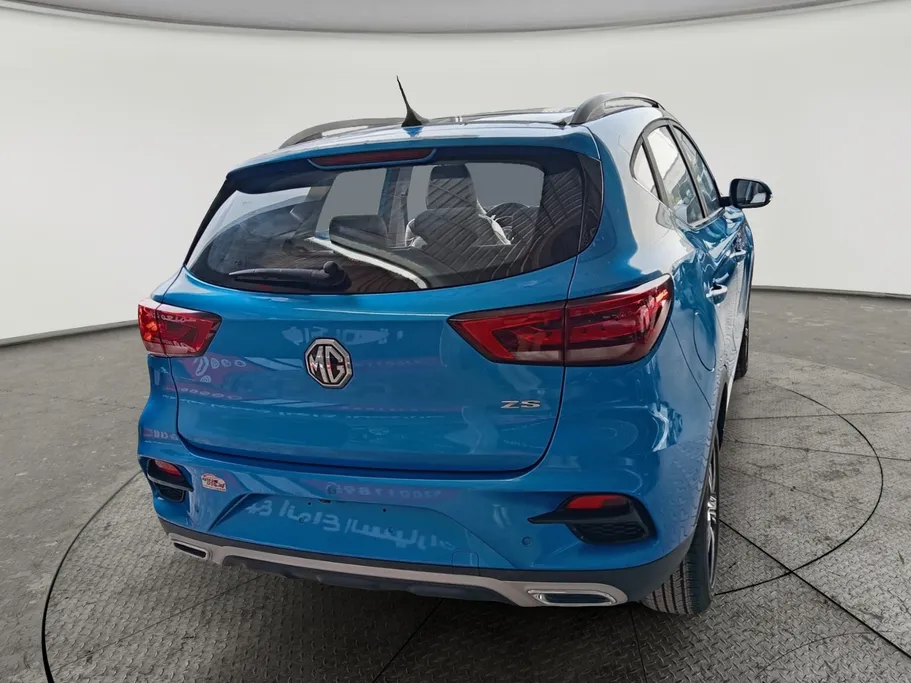 2024 MG ZS LUX 