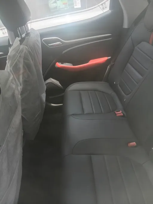 2024 MG ZS LUX T 