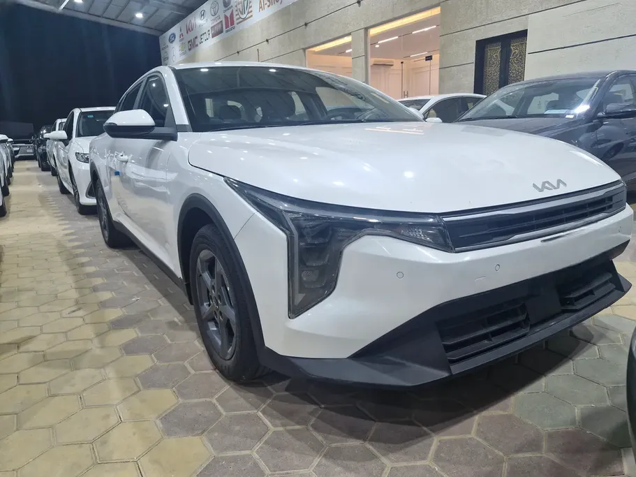 2026 Kia K4 GL 