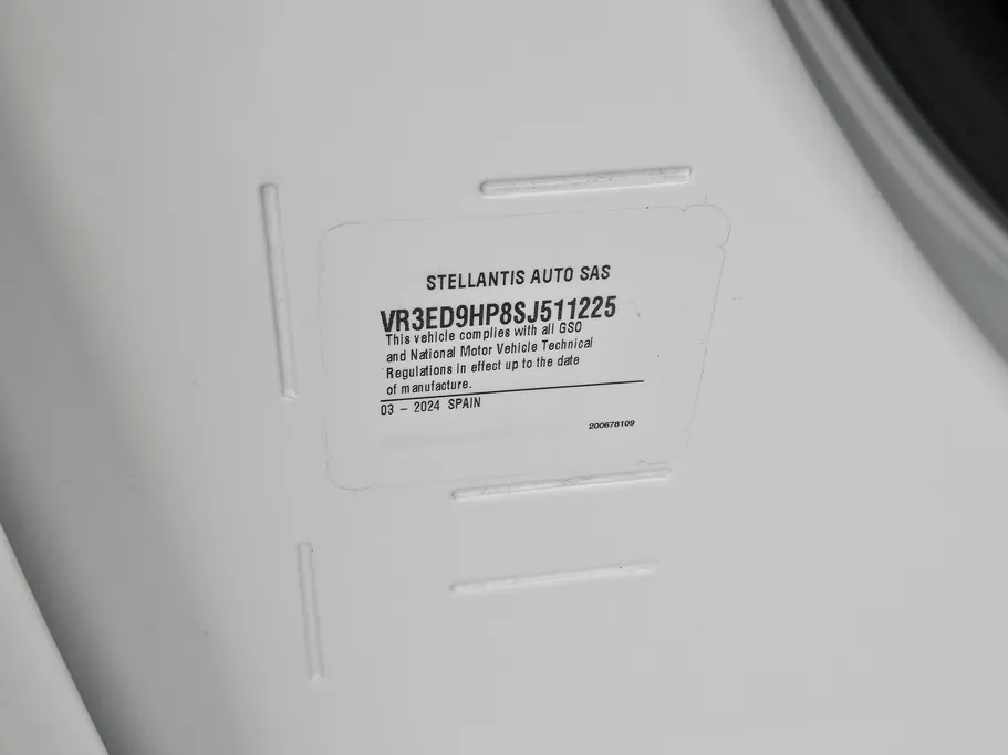 2025 Peugeot Partner Short van 