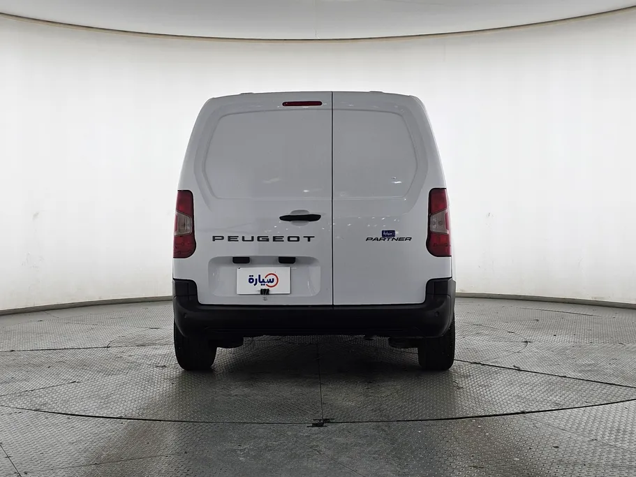 2025 Peugeot Partner Short van 