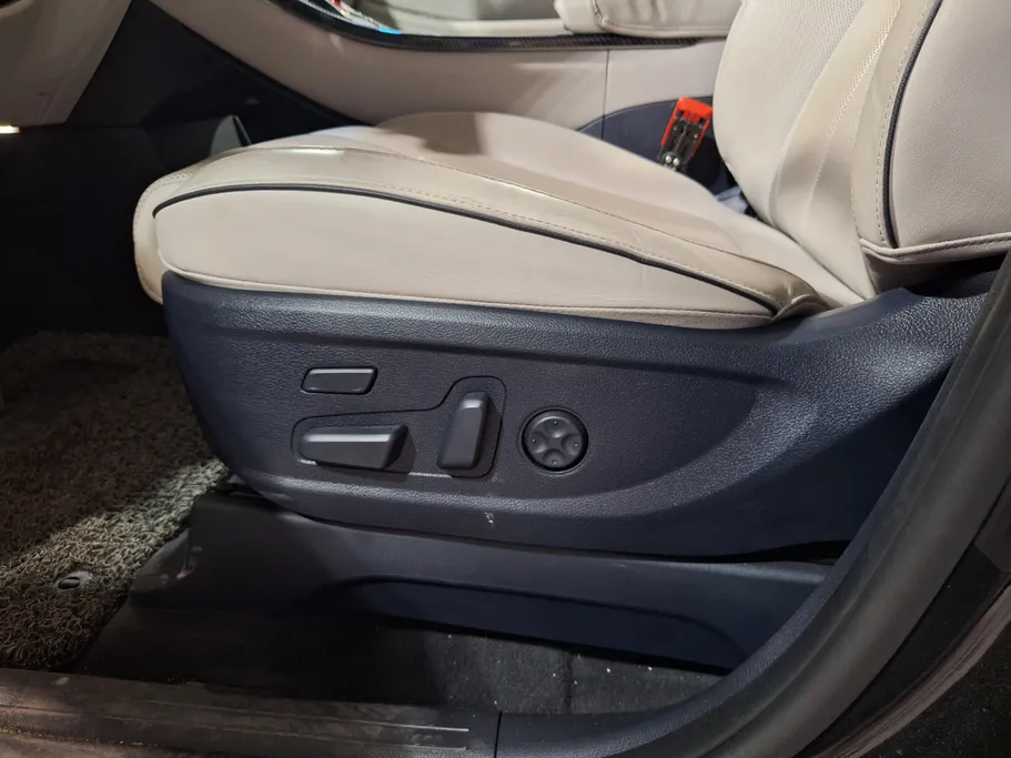2021 Hyundai Palisade PREMIUM 