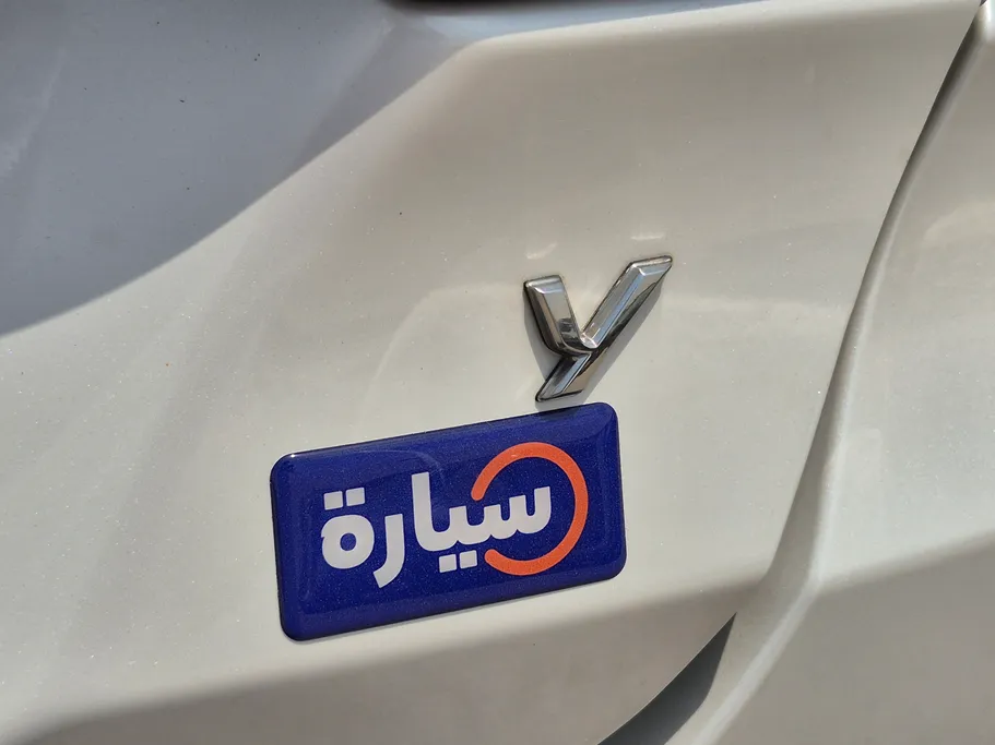 تويوتا يارس Y 2024 