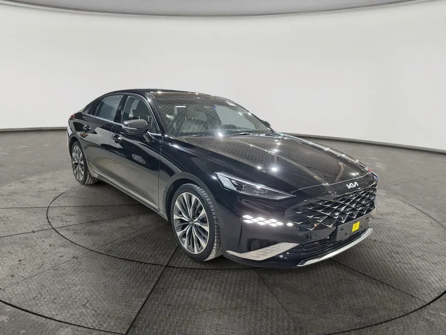 2022 Kia K8 MID 