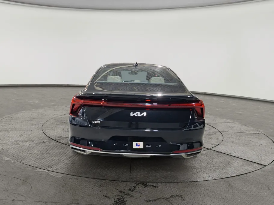 2022 Kia K8 MID 