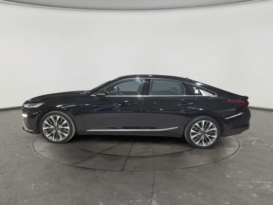 2022 Kia K8 MID 
