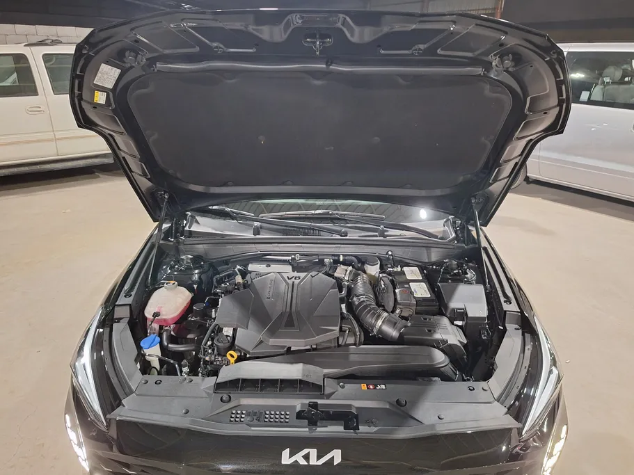 2022 Kia K8 MID 