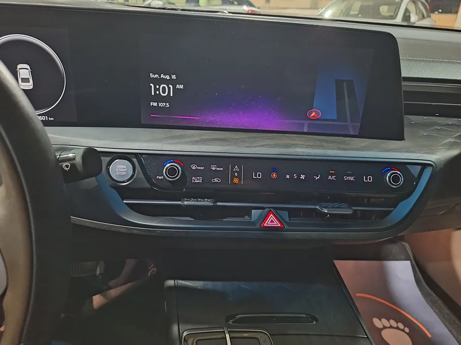 2022 Kia K8 MID 