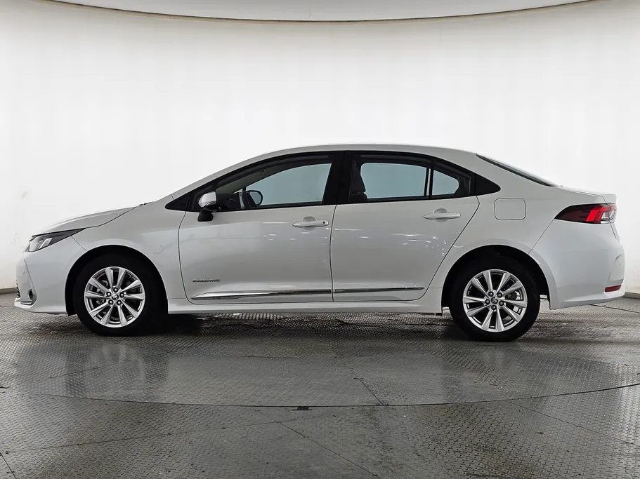 2024 تويوتا Corolla XLI Executive 