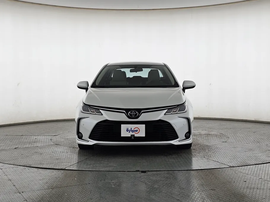 2024 تويوتا Corolla XLI Executive 
