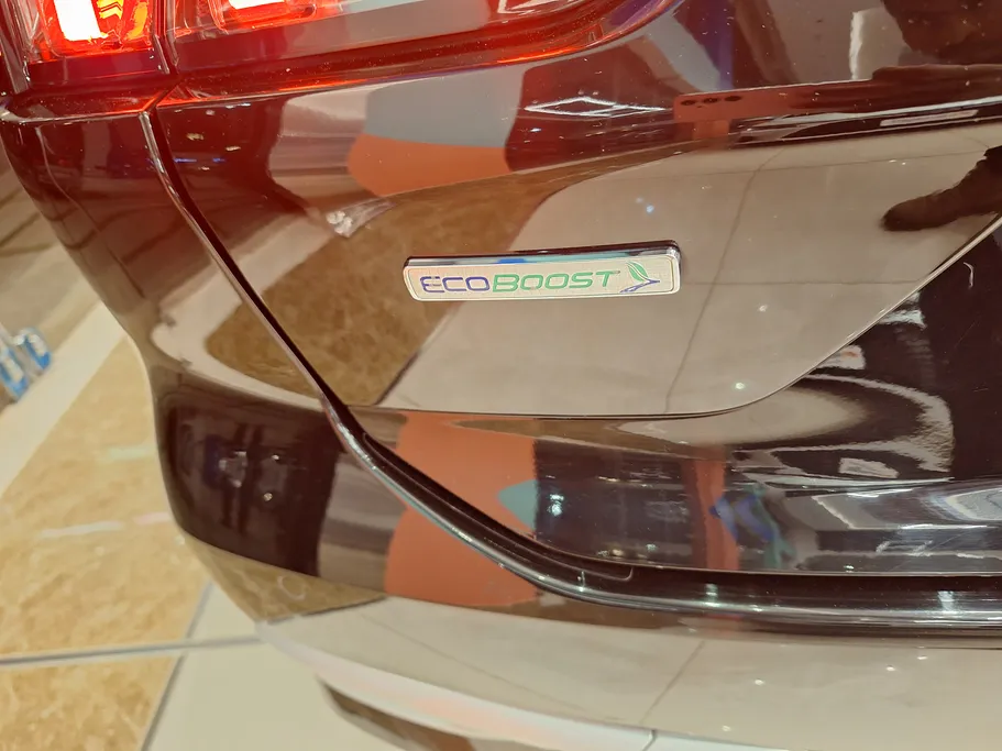 فورد تورس امبيانتي الإصدار الجديد 2024 
