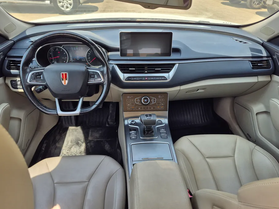 2021 Hongqi H5 Luxury 