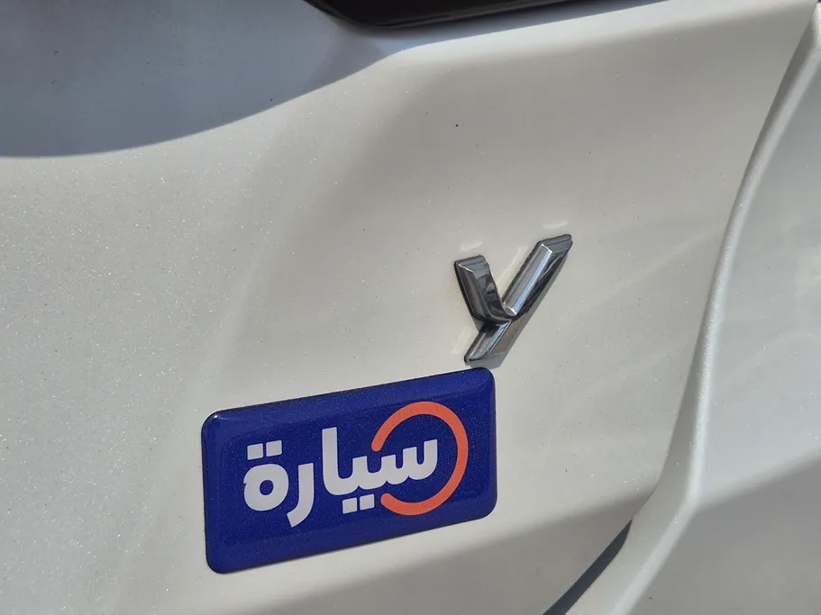 تويوتا يارس Y 2023 