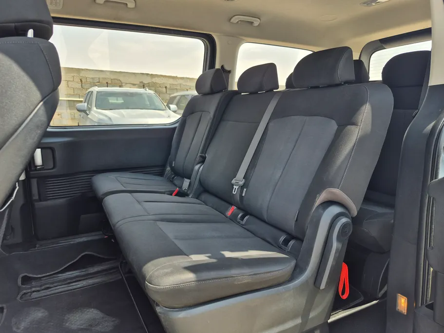 2024 Hyundai Staria Smart 9 ST 