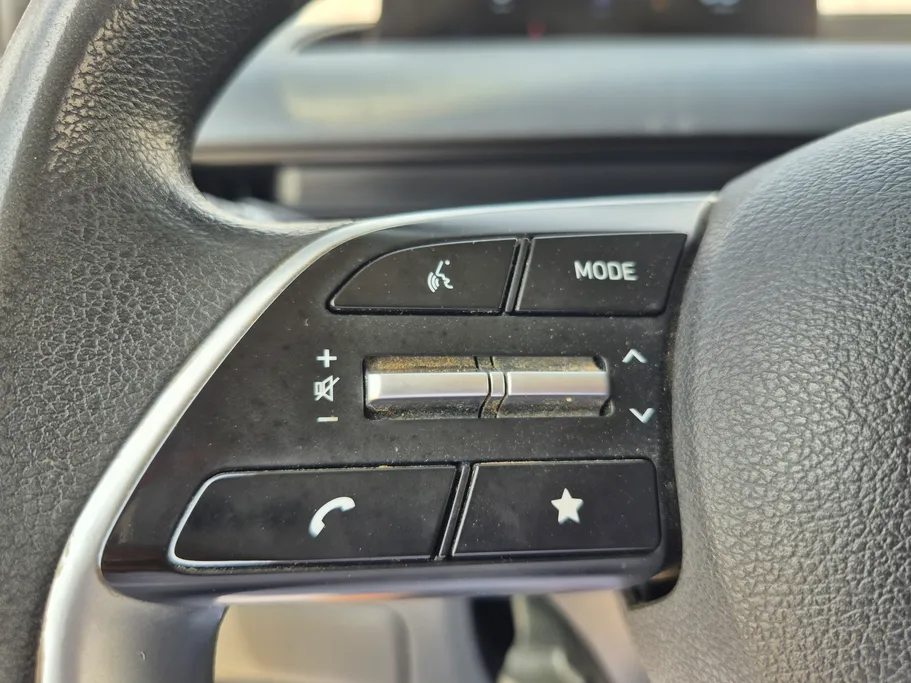 2024 Hyundai Staria Smart 9 ST 