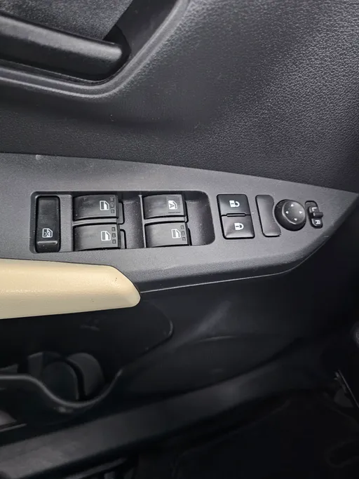 2023 Toyota Yaris  Y 