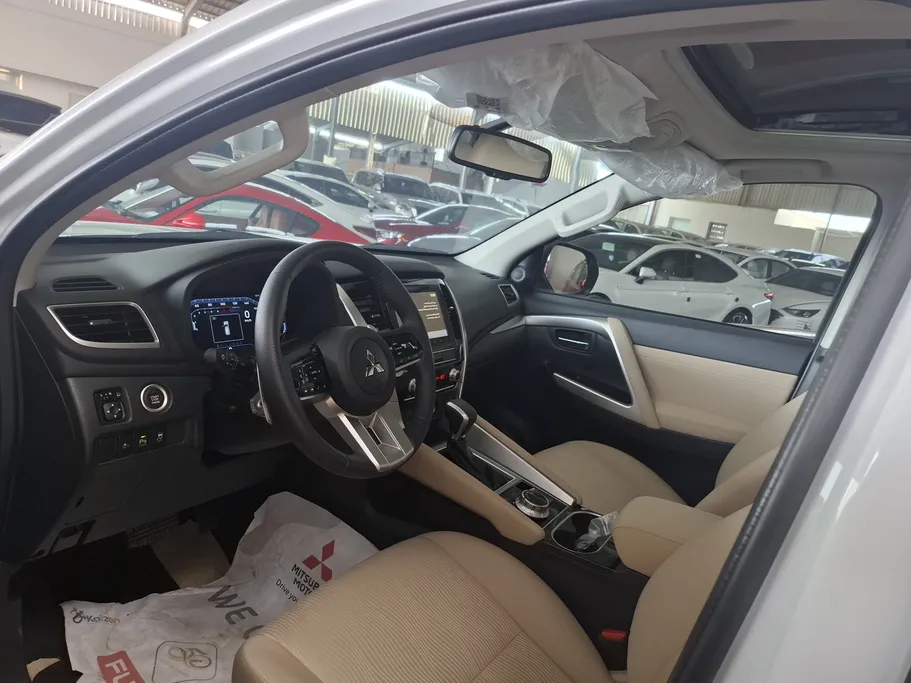 2025 Mitsubishi Montero Sport GLS-HL 