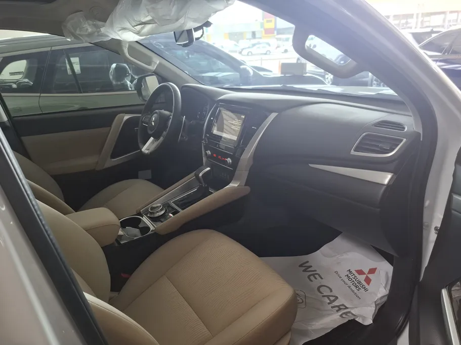 2025 Mitsubishi Montero Sport GLS-HL 