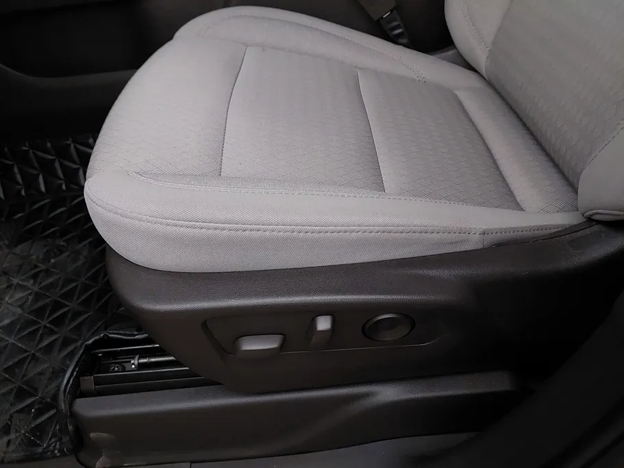 2023 GMC Yukon SLE 