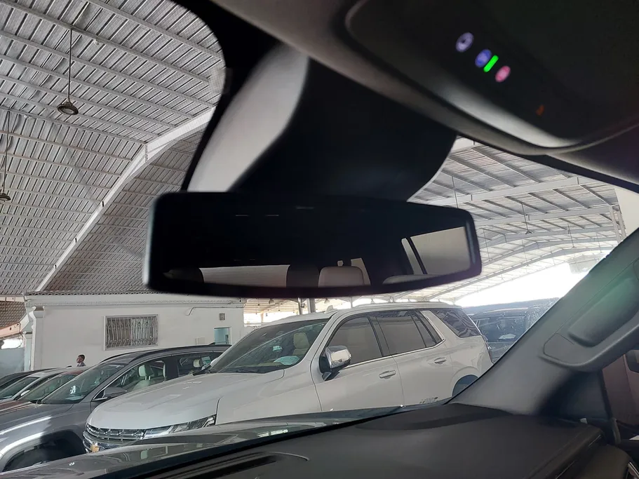 2023 GMC Yukon SLE 