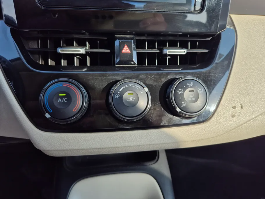 2024 Toyota Corolla XLI 
