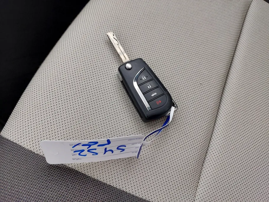 2024 تويوتا Corolla XLI 