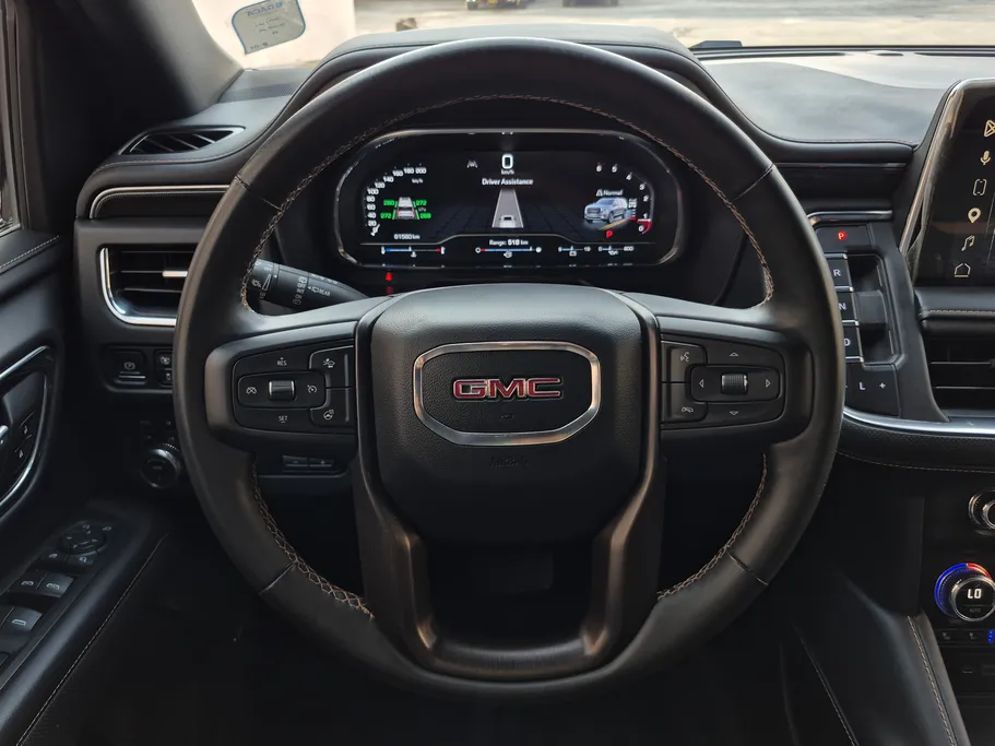 2023 GMC Yukon AT4 Ultimate 