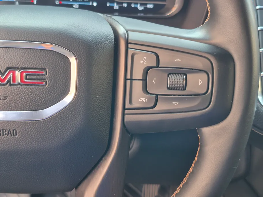2023 GMC Yukon AT4 Ultimate 